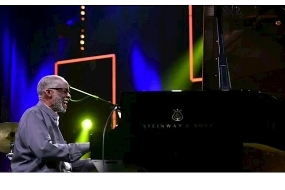 Məşhur musiqiçi vəfat etdi