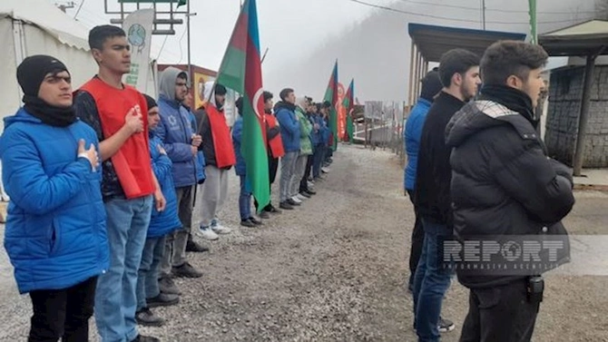 Xankəndi-Laçın yolu: Ekofəalların aksiyası 127 gündür yüksək fəallıqla davam edir — FOTO