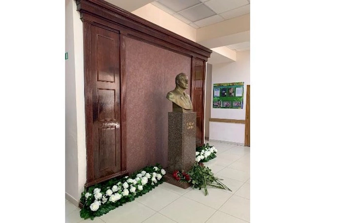 Ümummilli Lider Heydər Əliyevin 100 illik yubileyi Həştərxan şəhərində də qeyd edilir