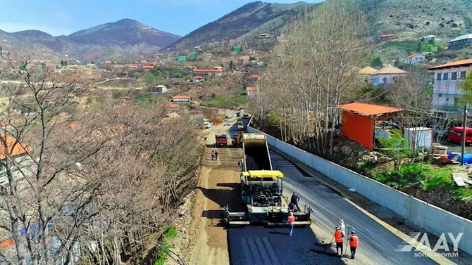 Laçında şəhərdaxili yolların bərpası və hava limanının tikintisi ilə əlaqədar qazma-partlayış işləri aparılır — FOTOLAR