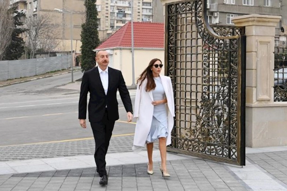 İlham Əliyev və Mehriban Əliyeva Salyan rayonuna səfər ediblər