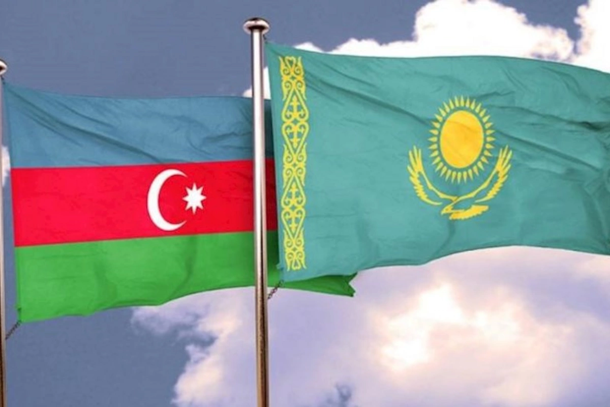 Zakir Həsənov Qazaxıstana rəsmi səfərə gedib