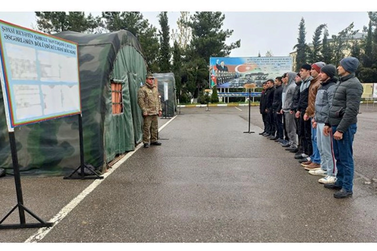 Azərbaycanda ehtiyatdan çağırılan hərbçilərlə bağlı RƏSMİ AÇIQLAMA