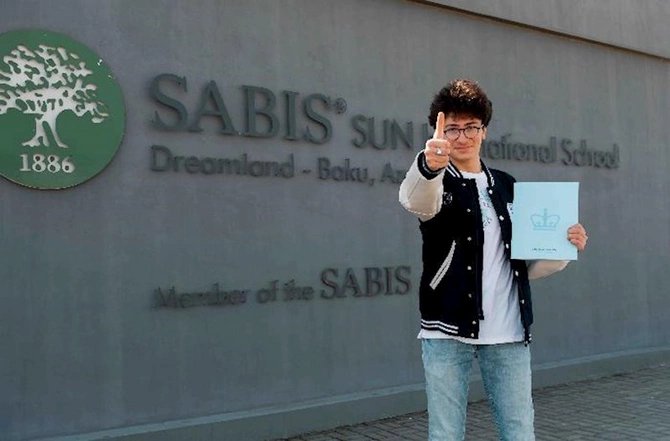 SABIS® SUNun şagirdi ABŞ-ın ən nüfuzlu universitetlərinə qəbul edildi — FOTOLAR SABIS® SUNun şagirdi ABŞ-ın ən nüfuzlu universitetlərinə qəbul edildi — FOTOLAR