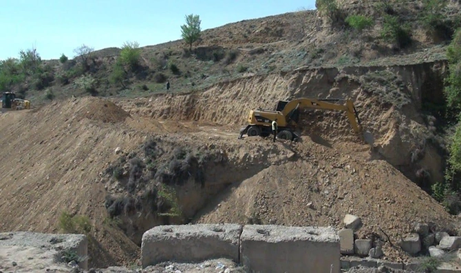 Şahbuz və Ordubadda yeni körpülər inşa edilir Şahbuz və Ordubadda yeni körpülər inşa edilir