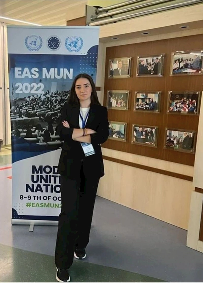 Azərbaycanlı şagird ABŞ-ın 10 nüfuzlu universitetinə qəbul olundu — FOTO