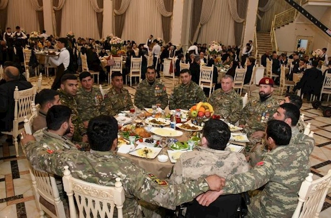 Abşeron rayonunda şəhid ailələri və qazilər üçün iftar süfrələri açıldı — FOTOLAR Abşeron rayonunda şəhid ailələri və qazilər üçün iftar süfrələri açıldı — FOTOLAR