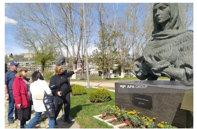 Amerika Azərbaycan Mədəniyyət Fondunun nümayəndə heyəti Şuşada — FOTOLAR