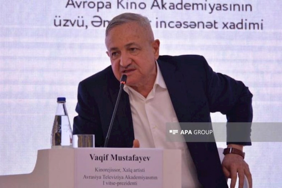 Vaqif Mustafayev: Nazir Həyat, deyəsən, gözəldir filminə baxıb güldü, dedi 27 dəqiqəsi kəsilsin