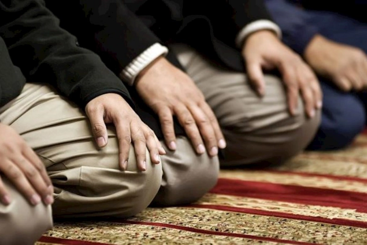 Təzə Pir məscidində bayram namazı qılındı