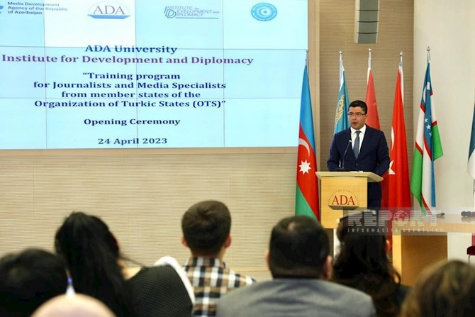 TDT dövlətlərinin jurnalistləri üçün təlimin açılışı olub — FOTOLAR