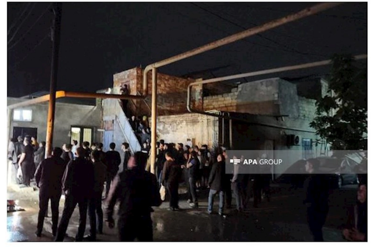 Bakıda yataqxanada baş verən yanğın söndürülüb — YENİLƏNİB (FOTO)