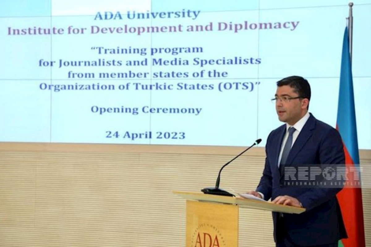 TDT dövlətlərinin jurnalistləri üçün təlimin açılışı olub — FOTOLAR