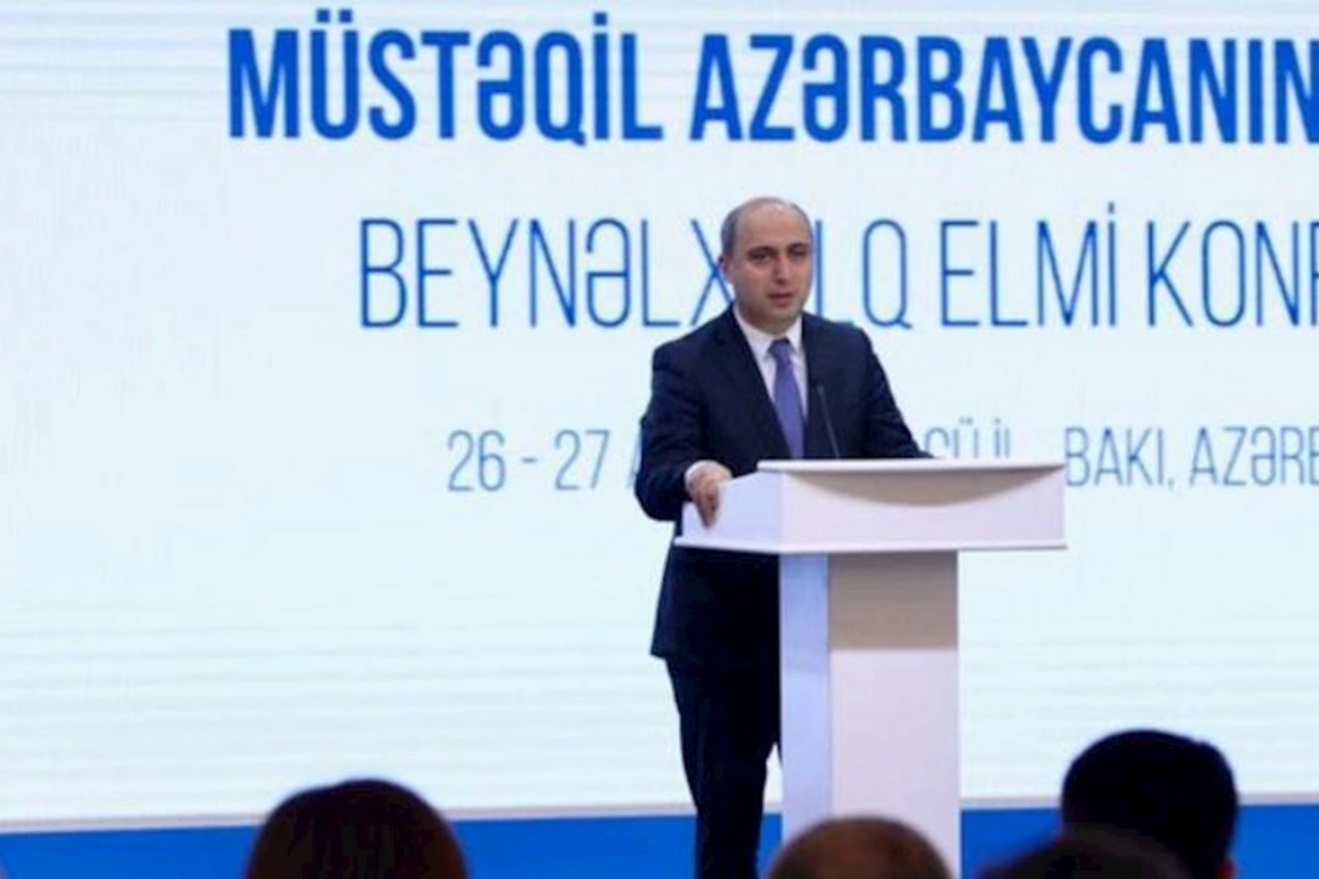Nazir məktəblərdəki zəhərlənmələrdən DANIŞDI