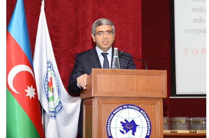 AHİK tərəfindən 2022-ci ilin ən yaxşı müəssisələri mükafatlandırılıb — FOTOLAR
