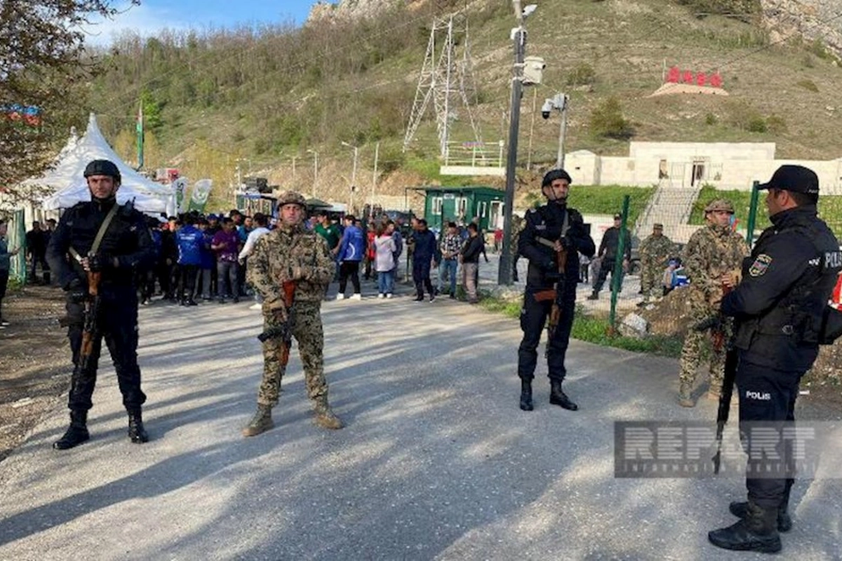 Daxili Qoşunlar və polis Laçın-Xankəndi yolunu nəzarətə götürdü