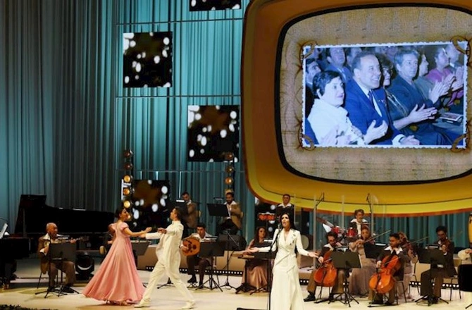 Prezident və birinci xanım akademik Zərifə Əliyevanın 100 illiyinə həsr olunmuş konsertdə — FOTOLAR