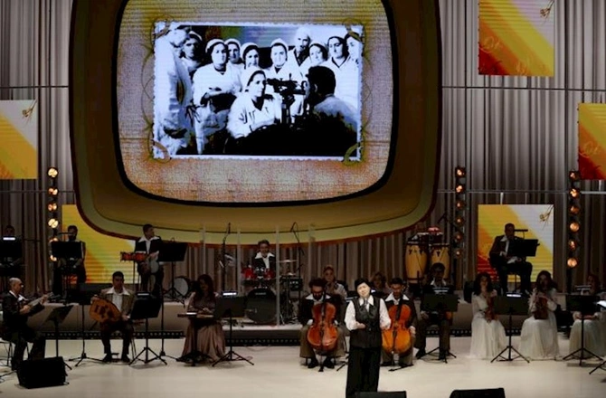 Prezident və birinci xanım akademik Zərifə Əliyevanın 100 illiyinə həsr olunmuş konsertdə — FOTOLAR