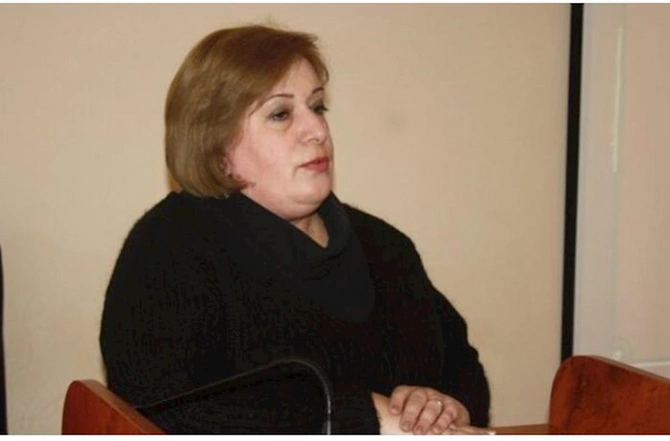 “Abır-həyamı o qədər itirməmişəm ki, 70 yaşımda bunu edim” — Aylar sonra məhkəməyə gəldi “Abır-həyamı o qədər itirməmişəm ki, 70 yaşımda bunu edim” — Aylar sonra məhkəməyə gəldi