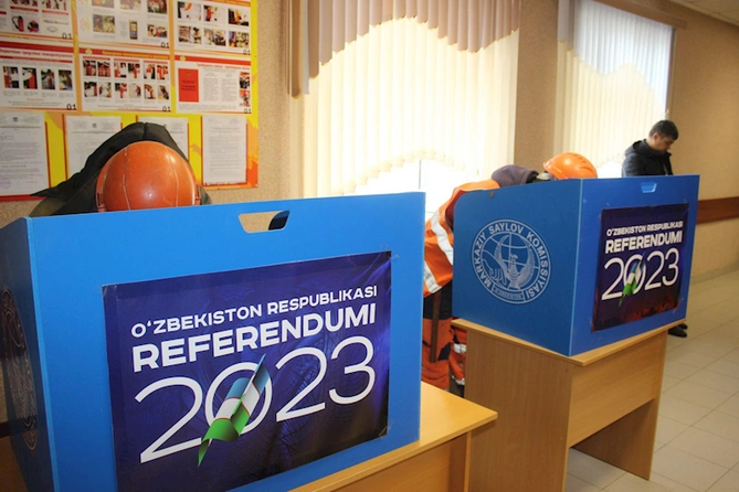 Özbəkistanda konstitusiya dəyişikliyi ilə bağlı referendum başlayıb Özbəkistanda konstitusiya dəyişikliyi ilə bağlı referendum başlayıb