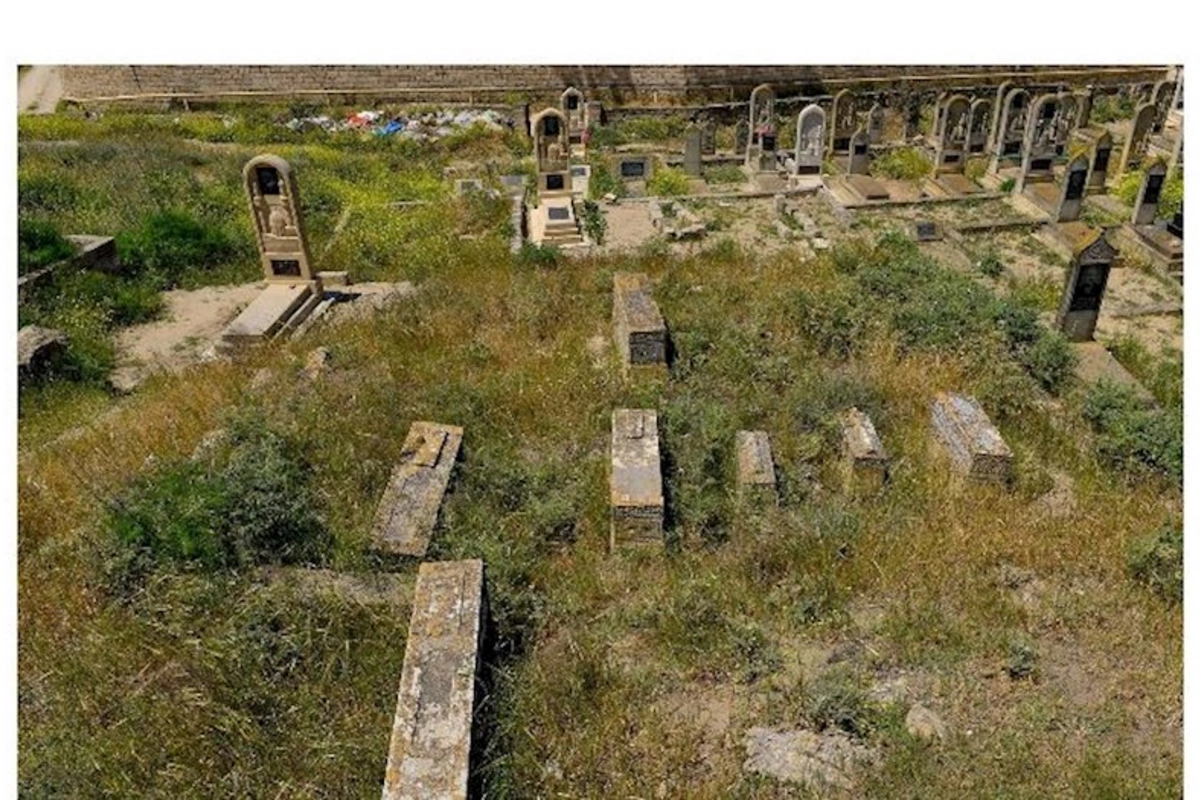 Ağsuda qəbirsanlıq yox olur — Qəbirləri kim eşir?