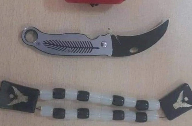 Belində bıçaq, əlində təsbeh — İndiki məktəblilər özlərini “vor zakon” kimi aparır