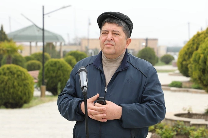 Səyyar qəbul otağı sakinlərlə yanaşı, sahibkarların da ixtiyarında olub — FOTOLAR