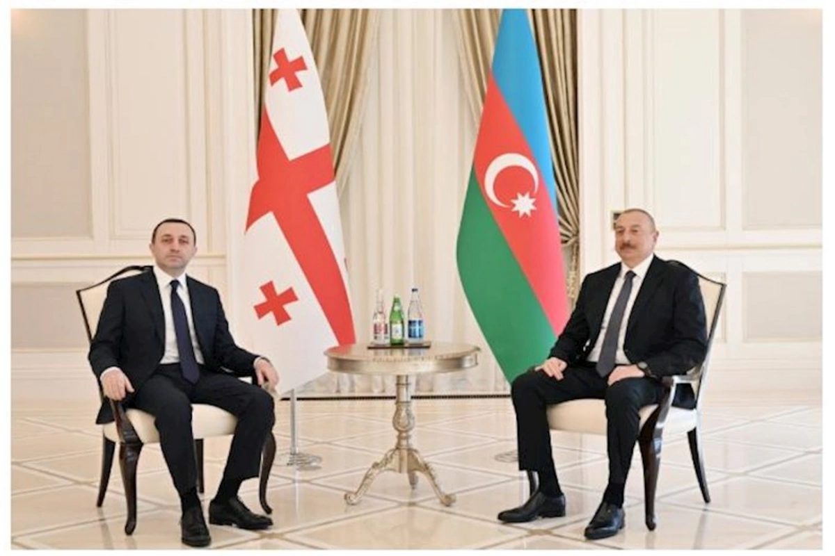 Azərbaycan və Gürcüstan liderləri BTQ dəmir yolu layihəsinin genişləndirilməsini müzakirə etdilər