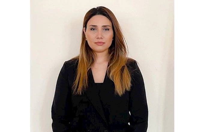 Nizami Cəfərovun qızı 33 yaşında ən gənc elmlər doktoru oldu — FOTO Nizami Cəfərovun qızı 33 yaşında ən gənc elmlər doktoru oldu — FOTO