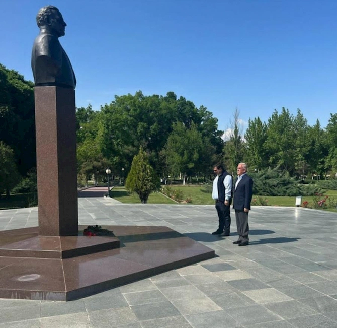 Vasif Talıbov uzun müddət sonra göründü — FOTO