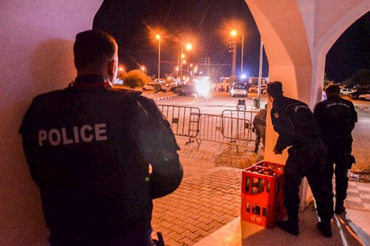 Sinaqoqa silahlı hücum oldu — Ölənlər var...