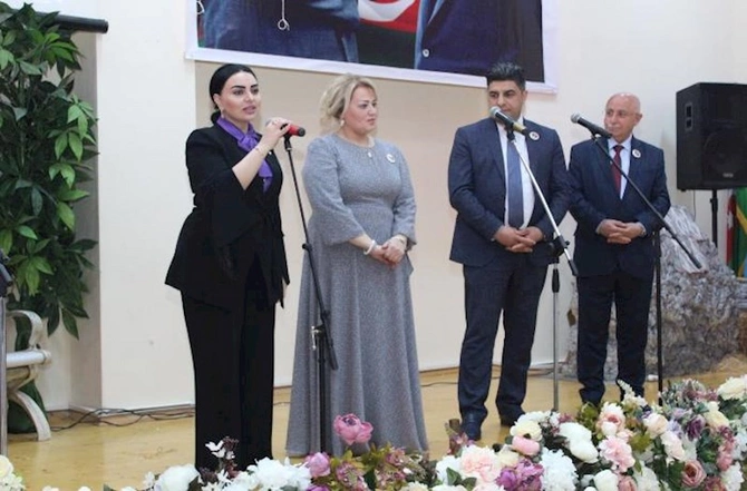 Mən fəxr edirəm ki, azərbaycanlıyam! mövzusunda tədbir — FOTOLAR