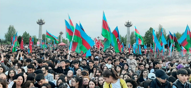 Gəncədə Heydər Əliyevin 100 illik yubileyinə həsr olunmuş konsert keçirildi