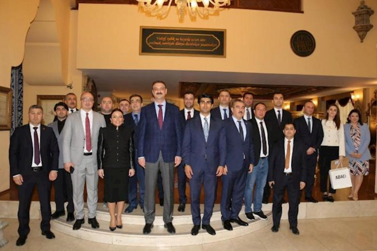Vətəndaş cəmiyyəti nümayəndələri Vəqflər Baş İdarəsində görüş keçirdi — FOTOLAR