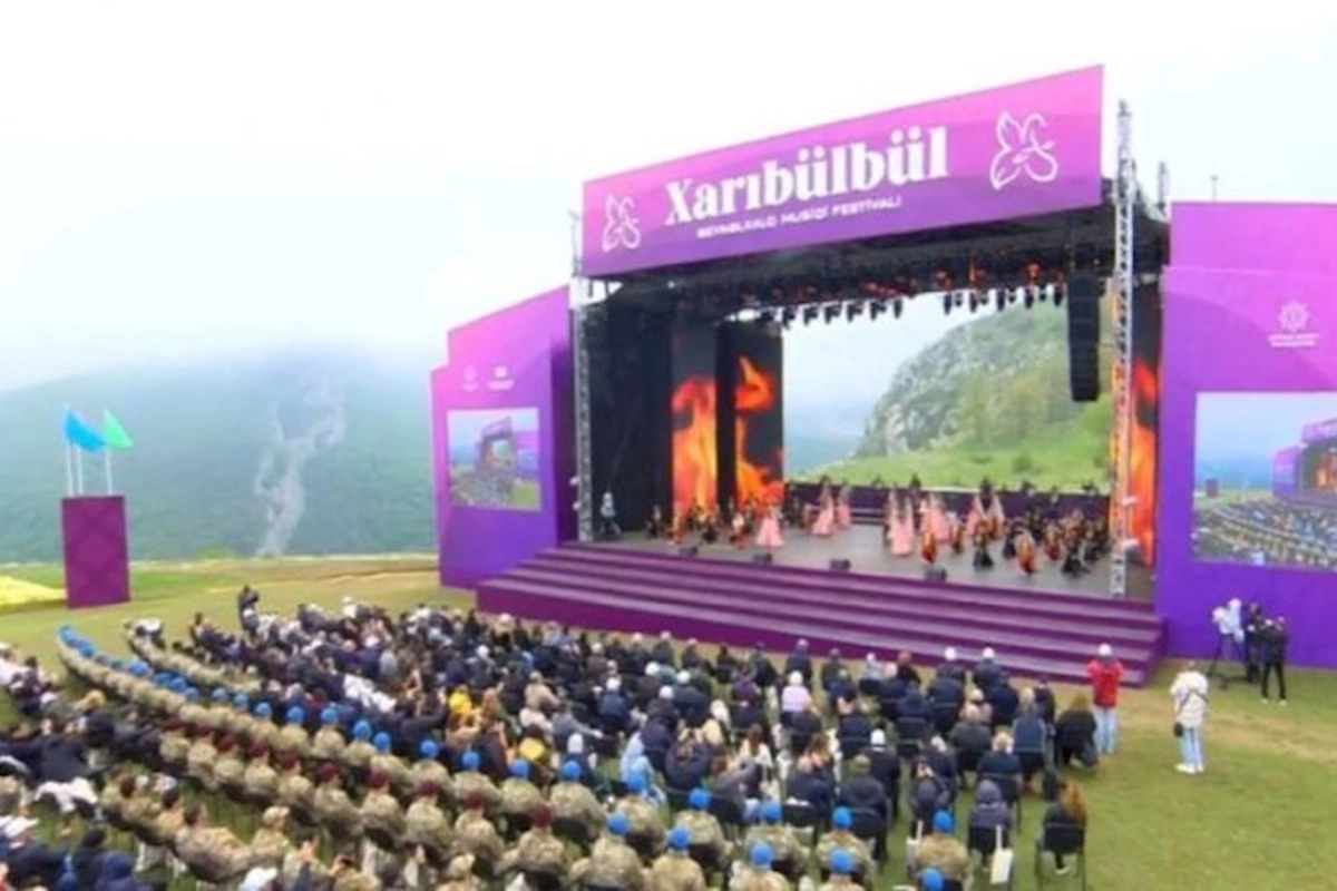 “Xarıbülbül” festivalı başa çatdı