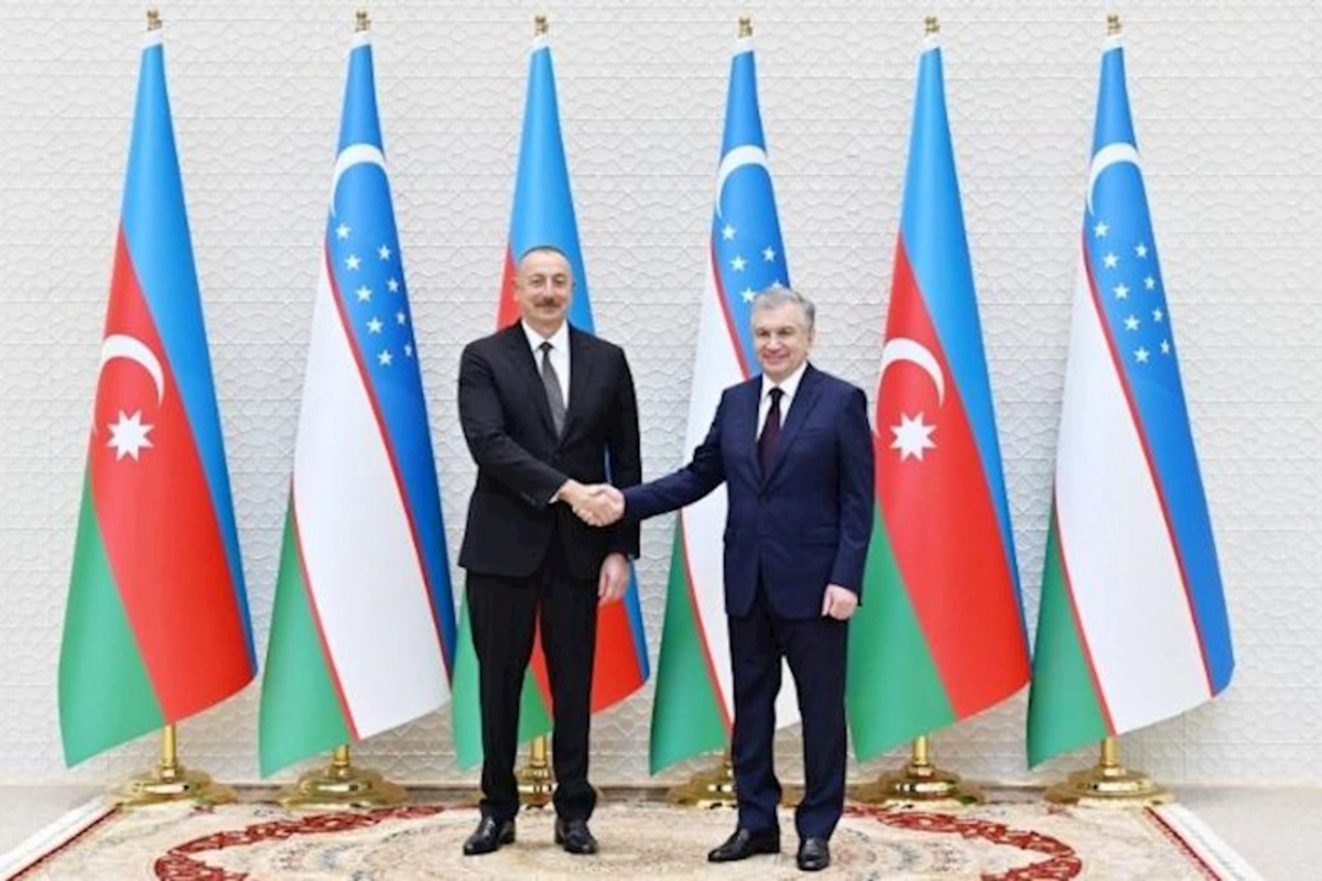 Şavkat Mirziyoyev İlham Əliyevi təbrik etdi