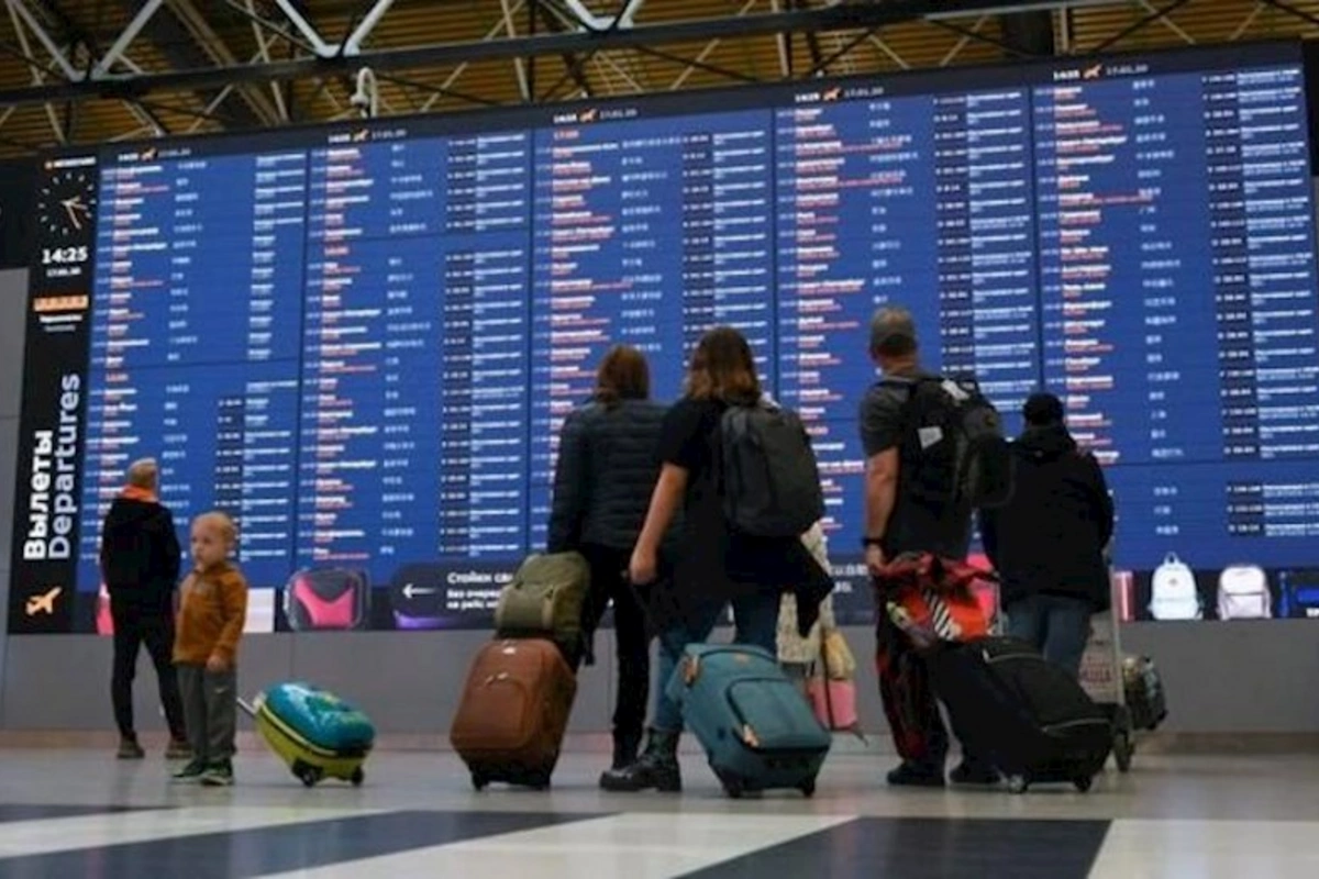 Moskva aeroportlarında təyyarələr kütləvi geçikir — 21 reys LƏĞV OLUNDU