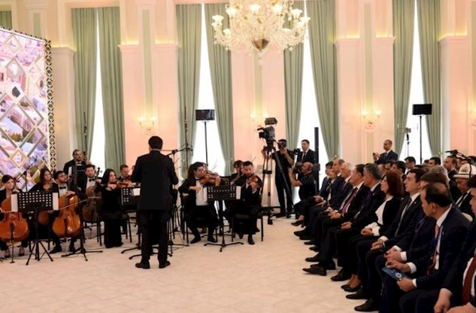 “Şuşa – Türk dünyasının mədəniyyət paytaxtı” ilinin rəsmi açılış mərasimi keçirildi — FOTOLAR “Şuşa – Türk dünyasının mədəniyyət paytaxtı” ilinin rəsmi açılış mərasimi keçirildi — FOTOLAR