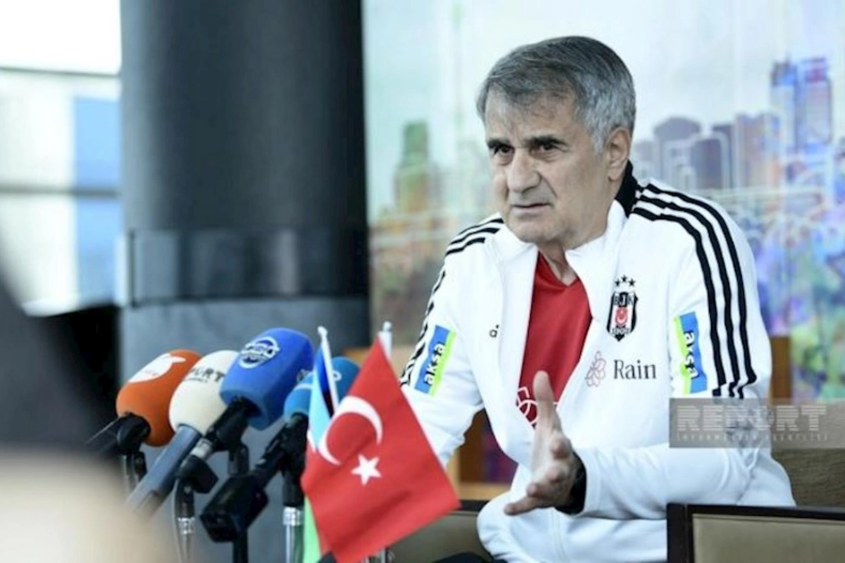 Beşiktaşın baş məşqçisi: Mahir Emreli istedadlı futbolçudur