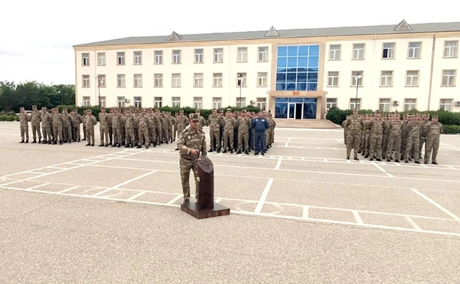 Hərbi Hava Qüvvələrində təkmilləşdirmə kursunun ilk buraxılış mərasimi keçirilib — FOTO
