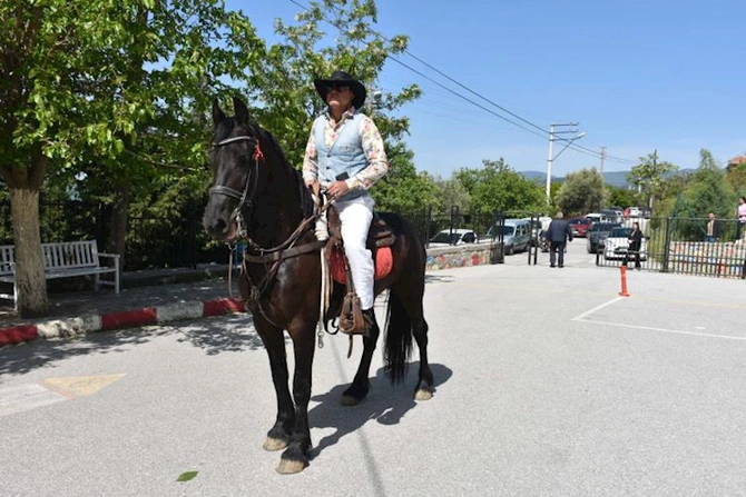 Türkiyədəki seçkilərin qeyri-adi seçiciləri — FOTO