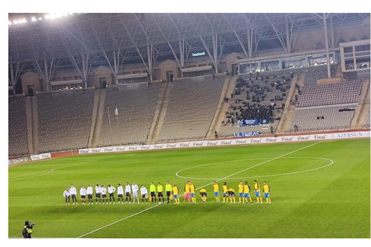 Respublika Stadionunun ot örtüyü yenilənir