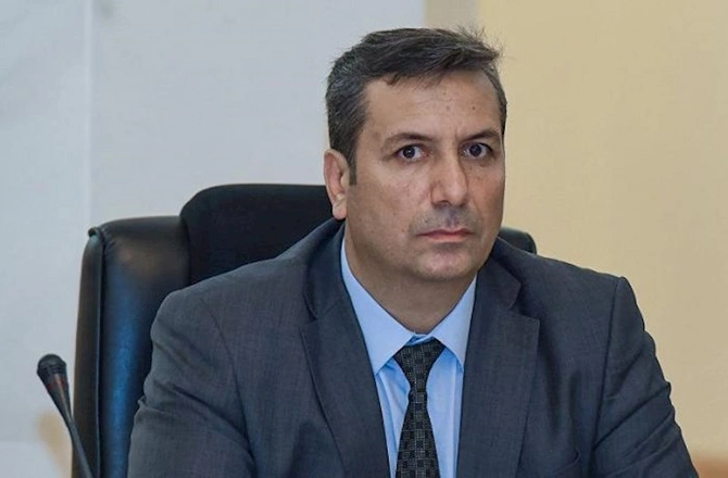 İş adamı Gülağa Tənha medianı niyə hədəfə alıb? — TƏFƏRRÜAT İş adamı Gülağa Tənha medianı niyə hədəfə alıb? — TƏFƏRRÜAT