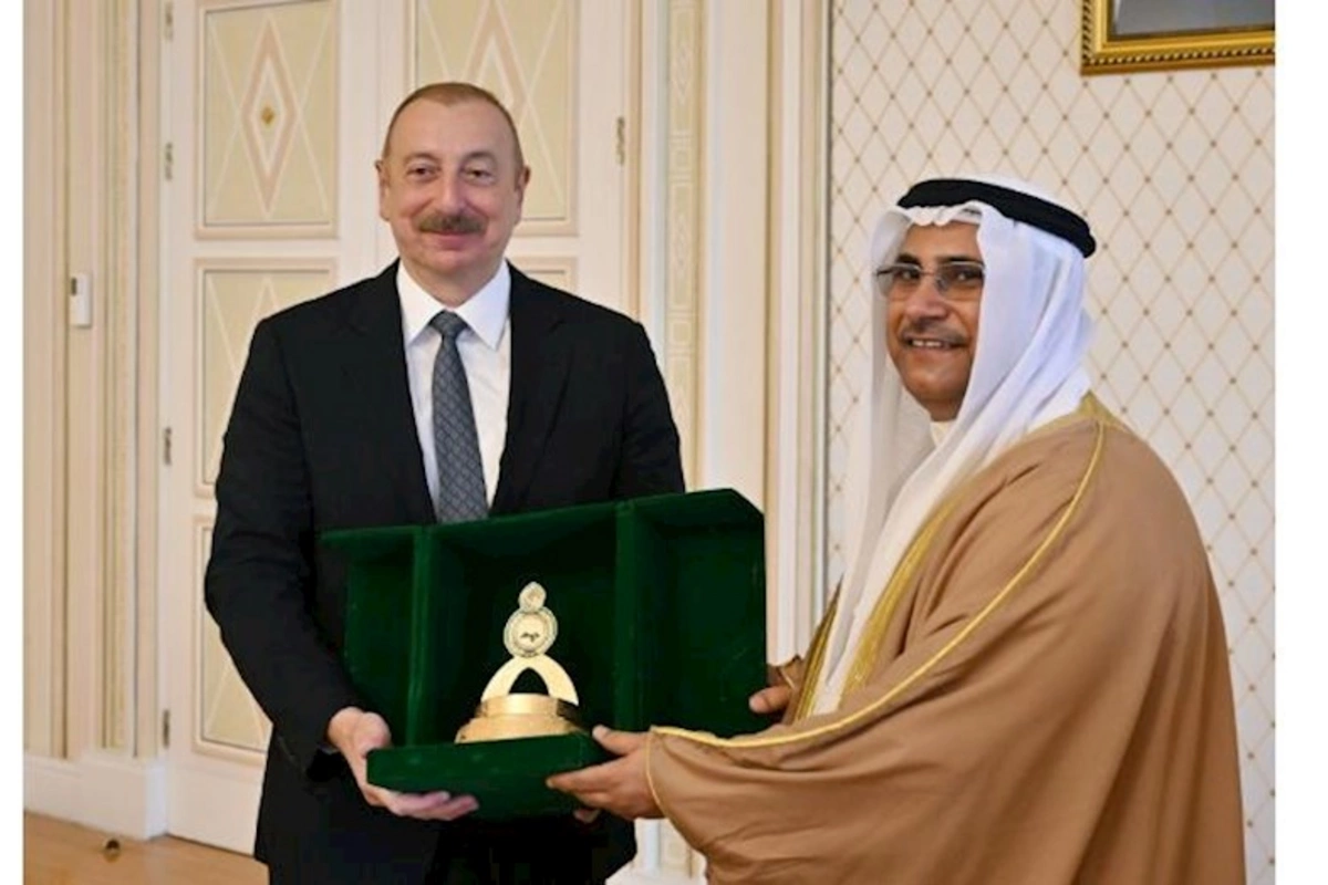 Ərəb liderlərinə verilən hədiyyə müstəsna hal kimi Azərbaycan Prezidentinə təqdim edildi
