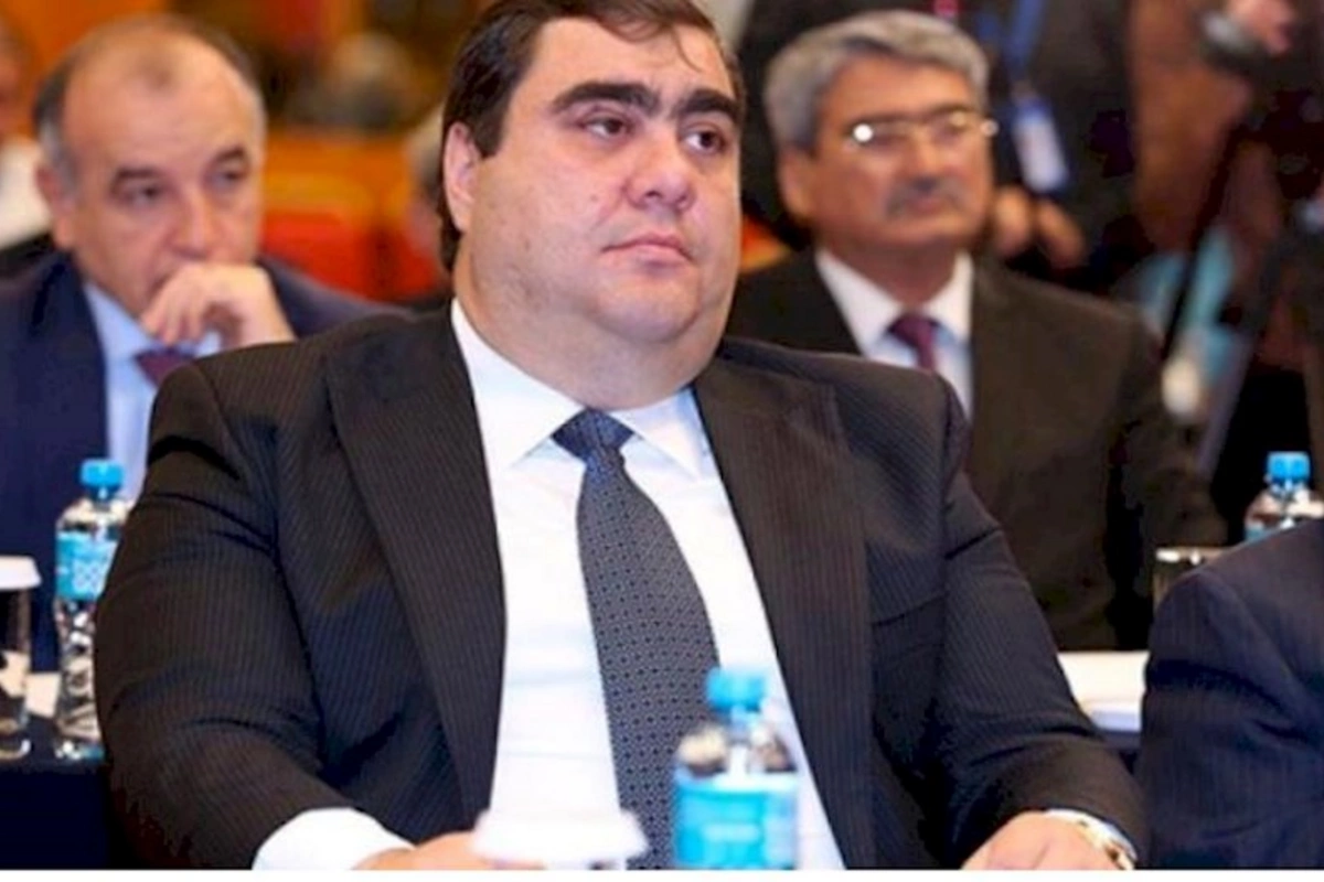 “Dağ boyda” Seymur Talıbov: Ona niyə heç kim salam vermir? — VİDEO