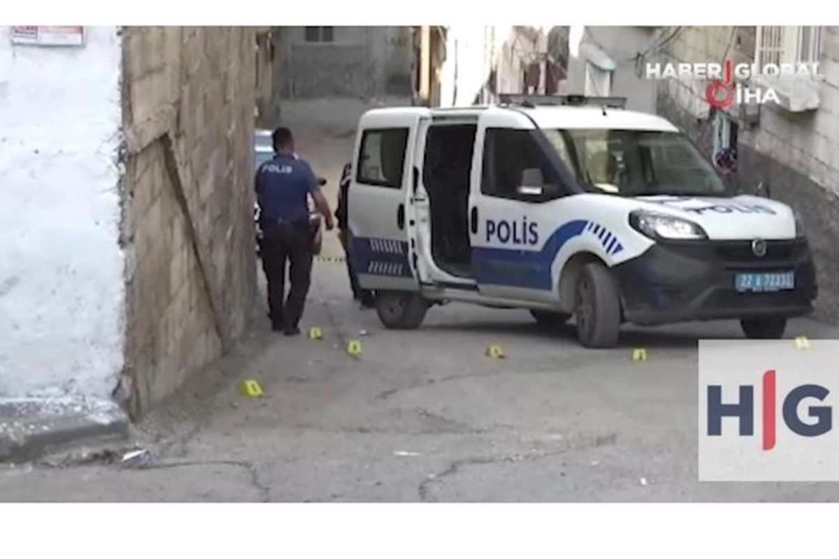 Qohumlar arasında silahlı dava: Yaralılar var