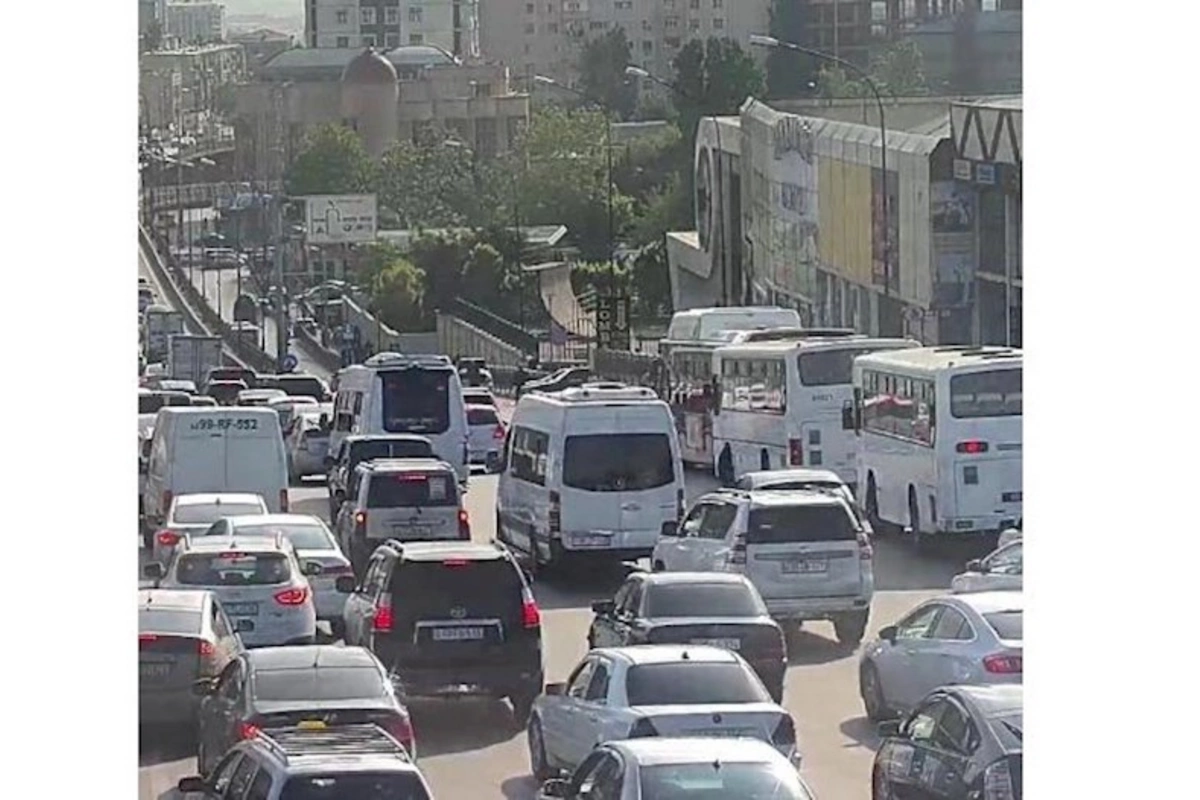 Hazırda tıxac olan yolların SİYAHISI