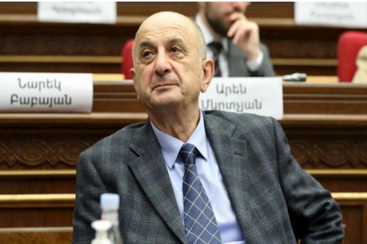 Erməni deputat: Ölkədə vətəndaş müharibəsi başlana bilər