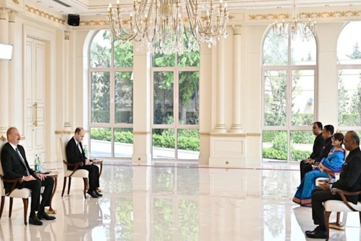 Prezident Hindistan səfirinin etimadnaməsini qəbul etdi — YENİLƏNİB (FOTOLAR)