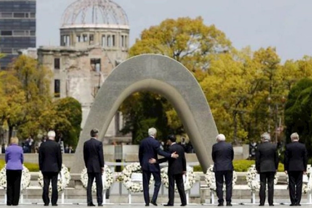 G7 sammiti işə başlayıb